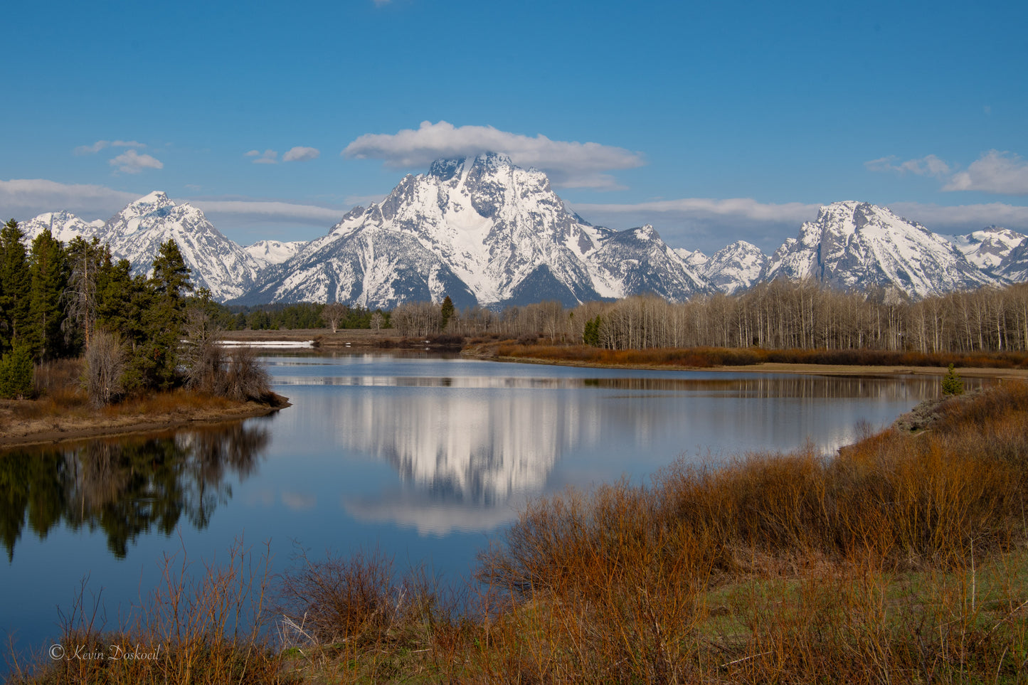 Mountains River Bend Reflection Select