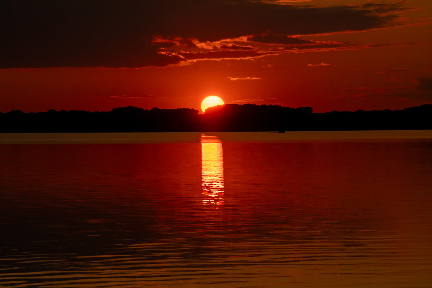 Deep Moody Lake Sunset Select