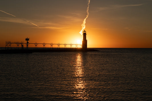 Lighthouse Algoma Jet Spray Sunrise